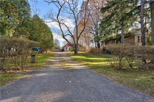 60 Harborn Rd