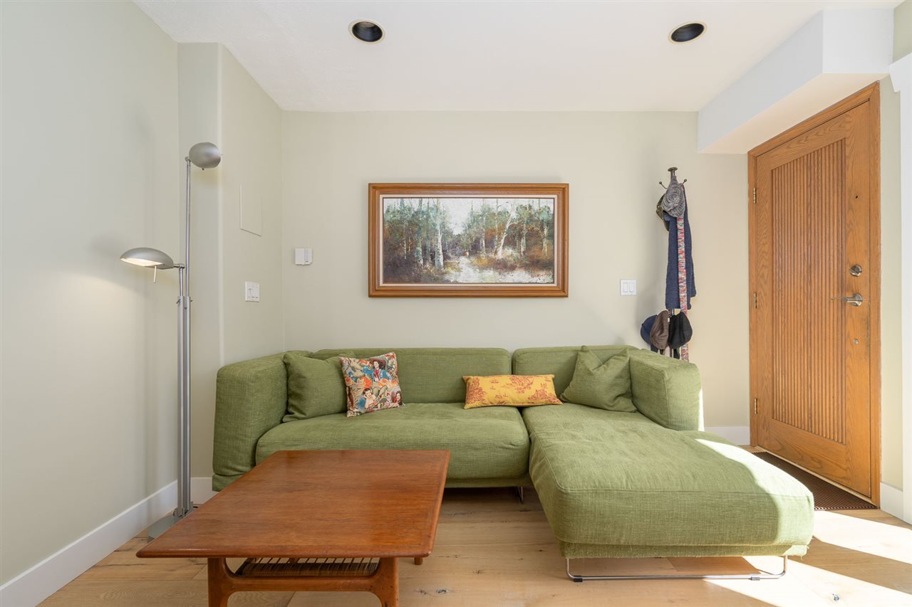 3207 Manitoba Street, Vancouver