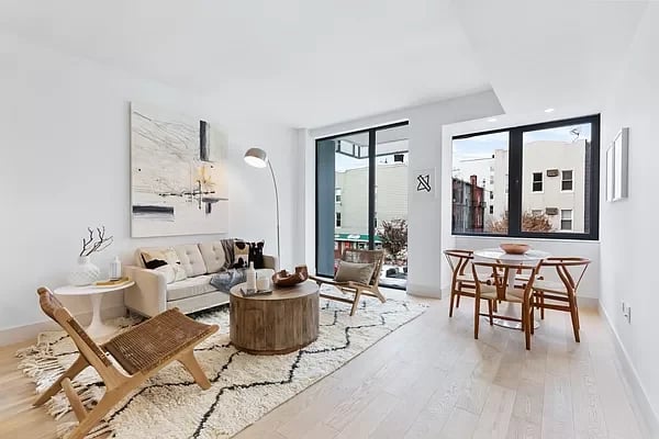 650 Metropolitan Avenue Unit: 4A