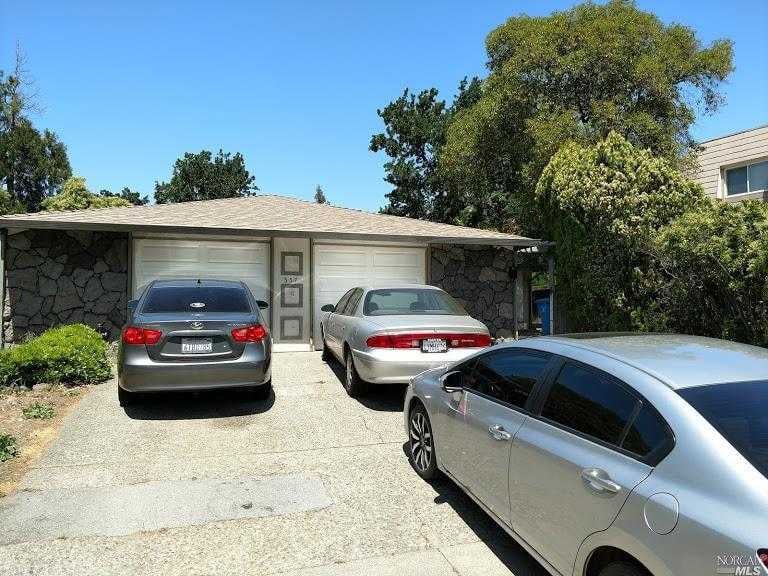557 Grandview Court