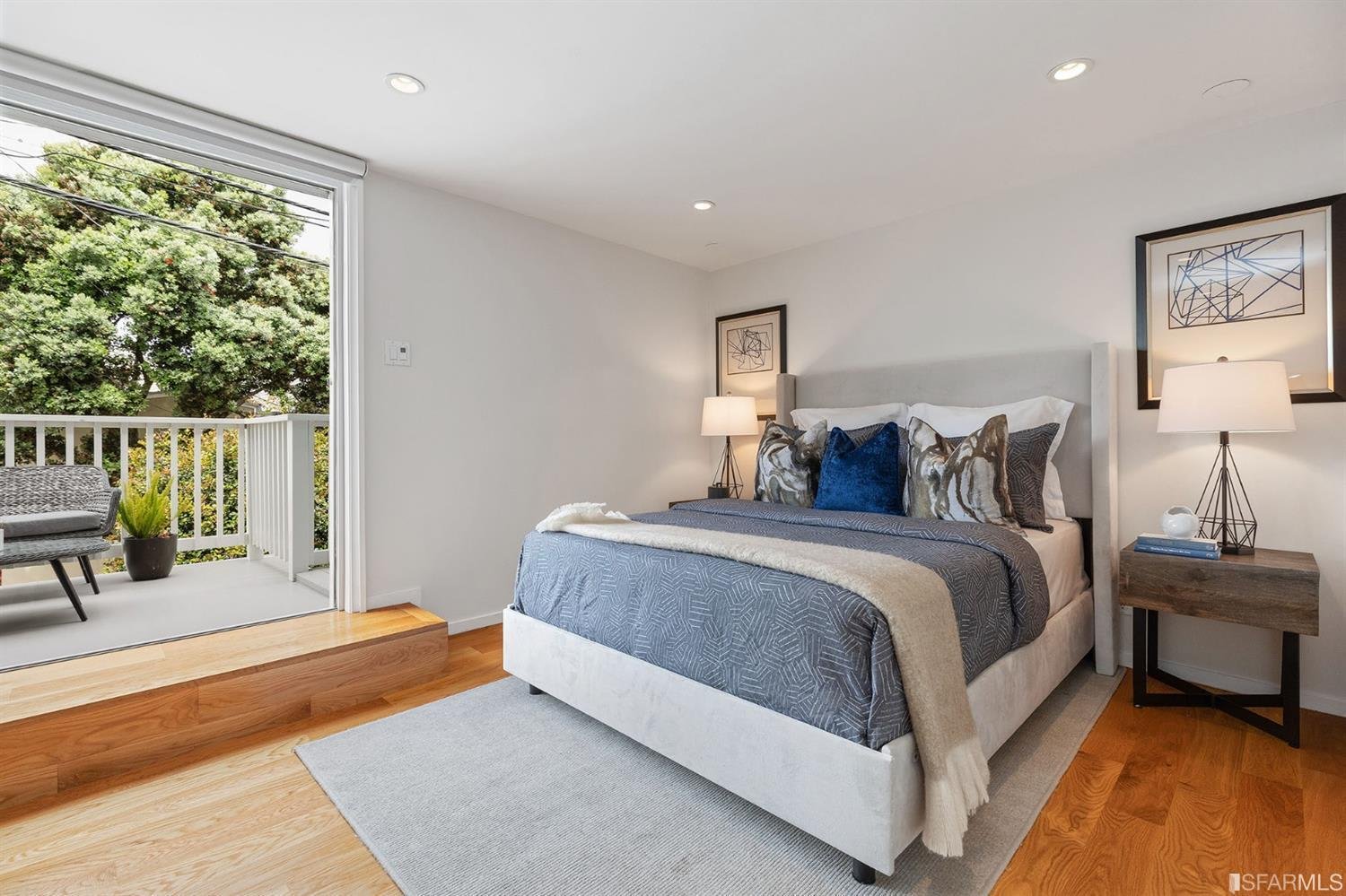 15 Winfield St