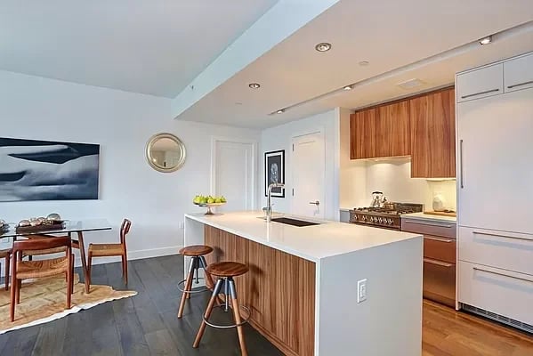 212 North 9th Street Unit: 6F