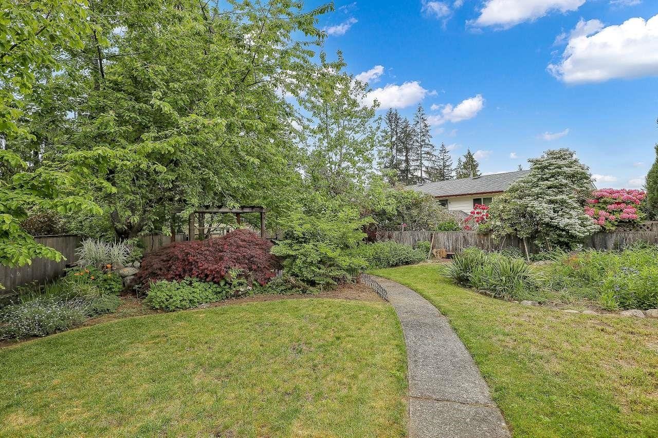 2313 Vista Ct