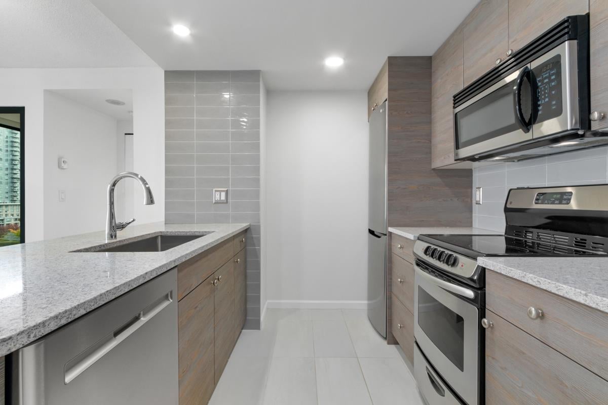 802-1331 W Georgia St