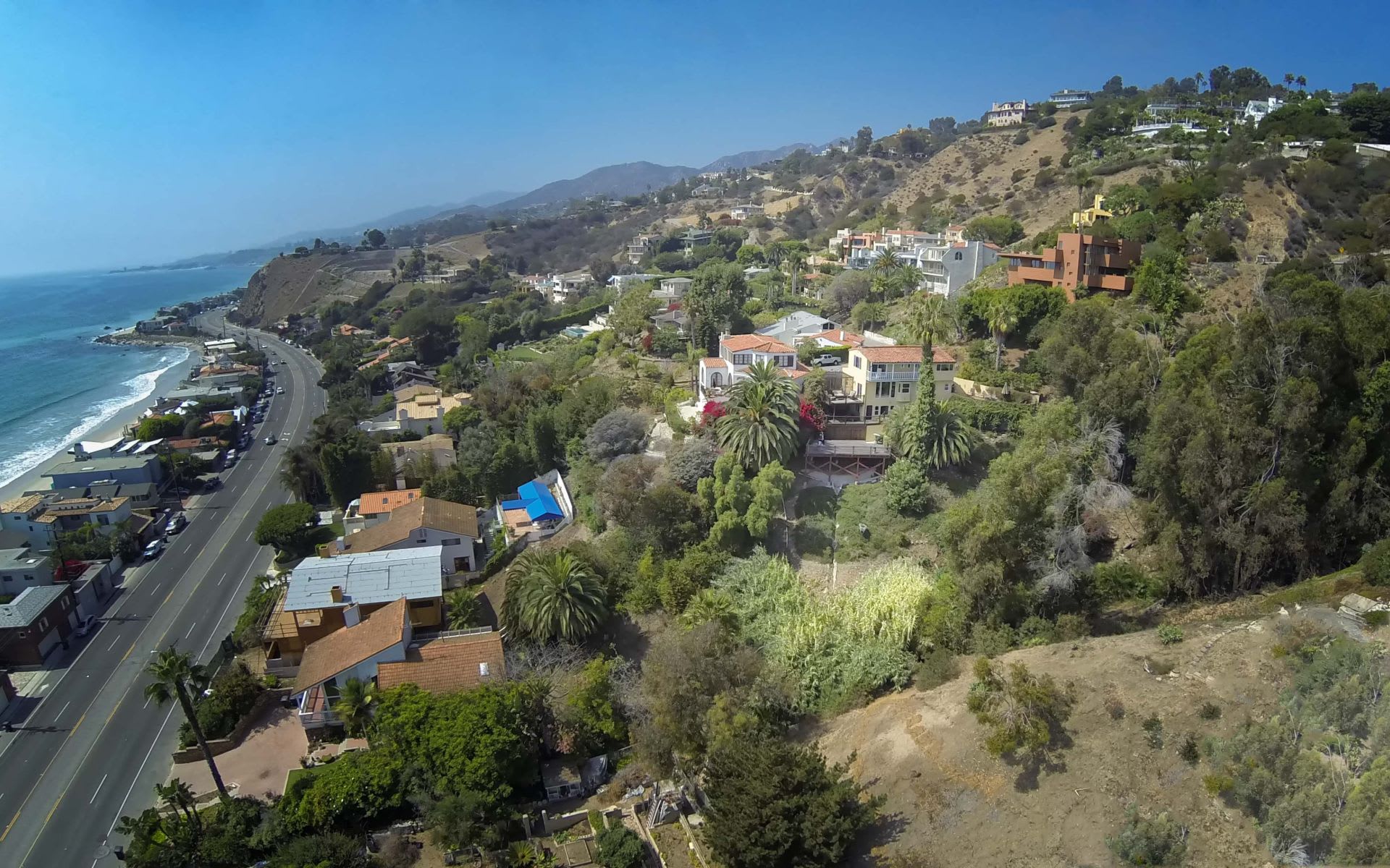 21533 Paseo Serra