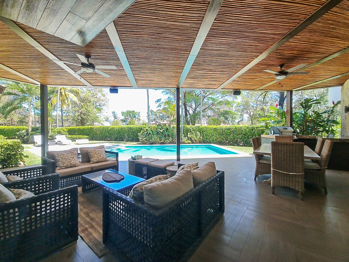 Contemporary Golf Course Villa, Guacima, Alajuela