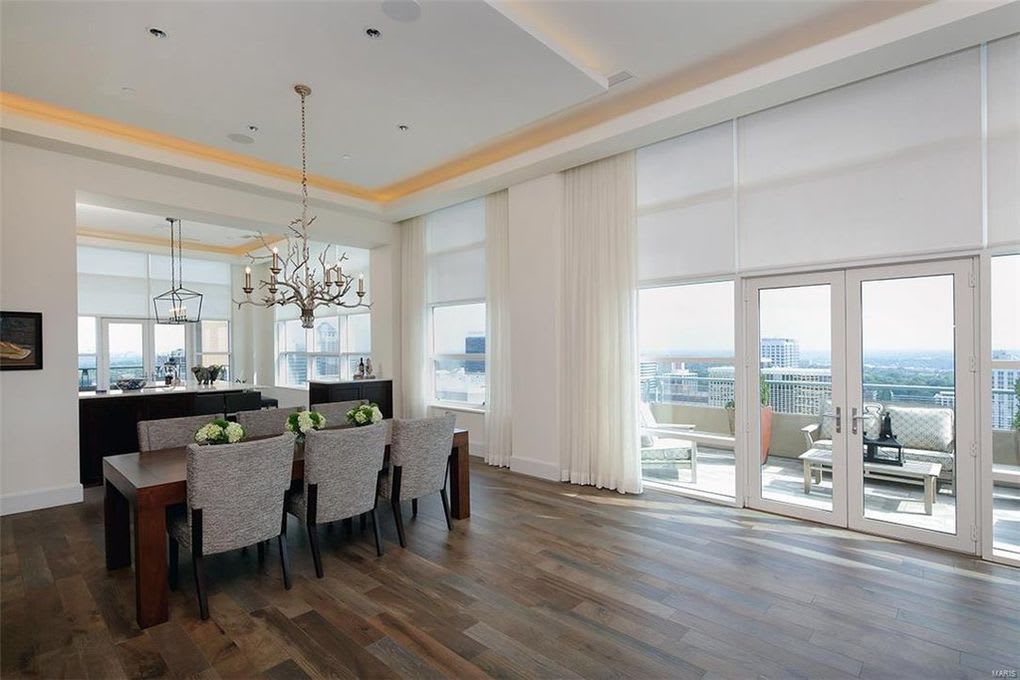 A Stylish Clayton Penthouse 