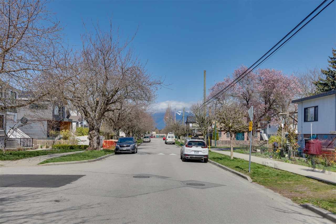 505 E 27th Ave