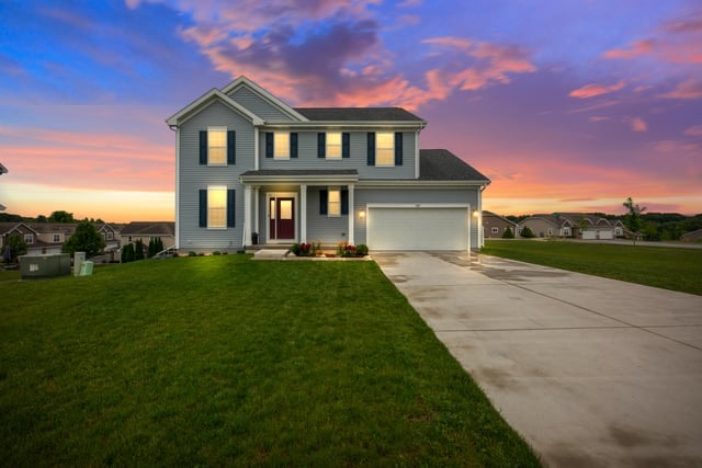 2517 Marie Cir