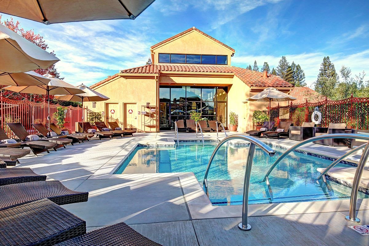 20 Favorite Hotel Pools in Sonoma County