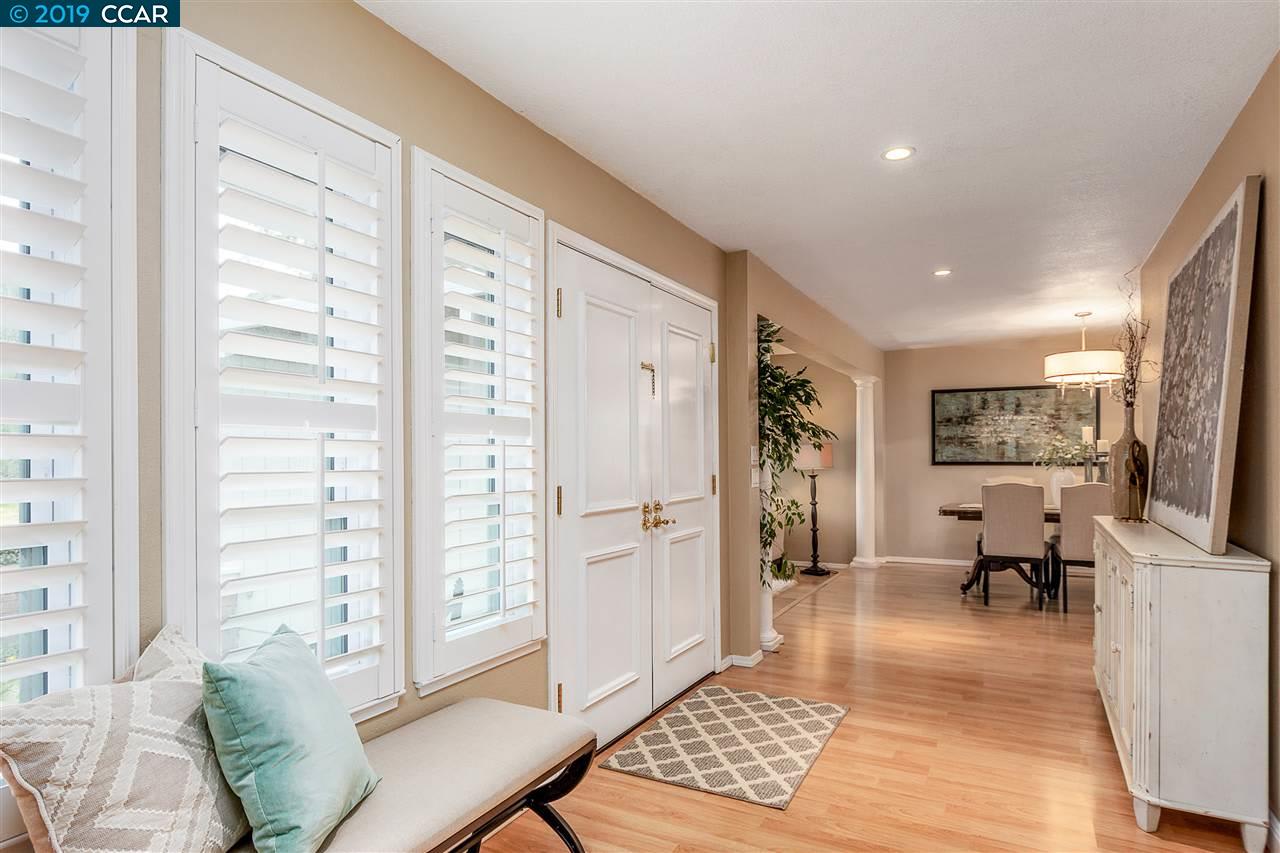 649 Adobe Dr