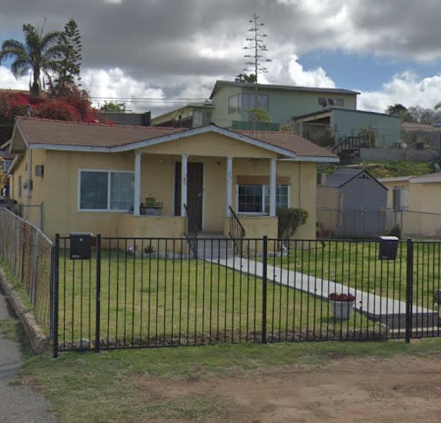 2035 S Lanoitan Ave
