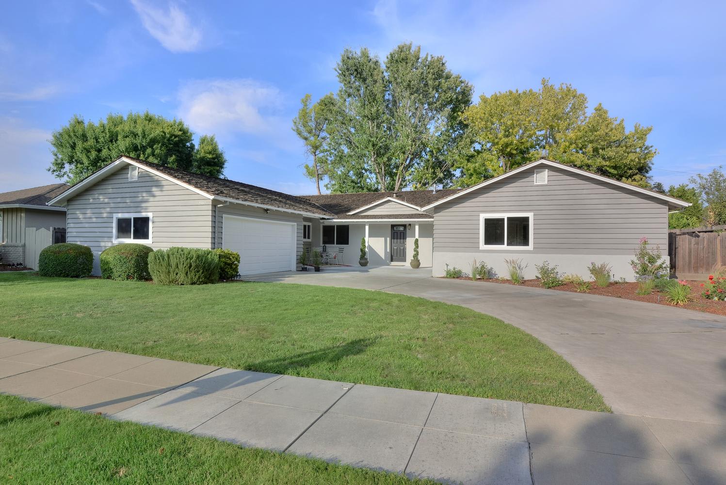 2980 Cambridge Dr