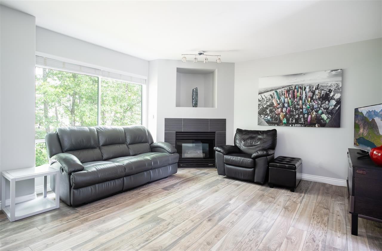 43-2450 Lobb Ave