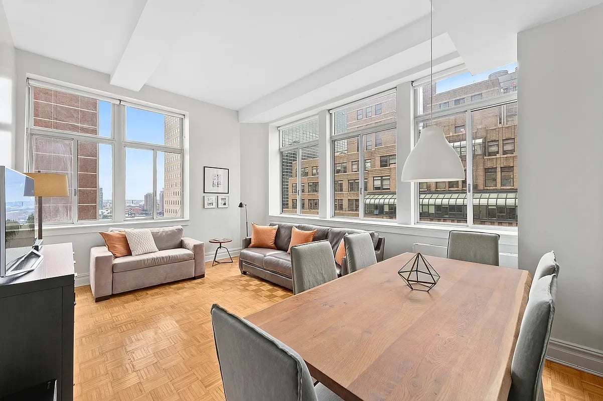 310 East 46th St, #16M