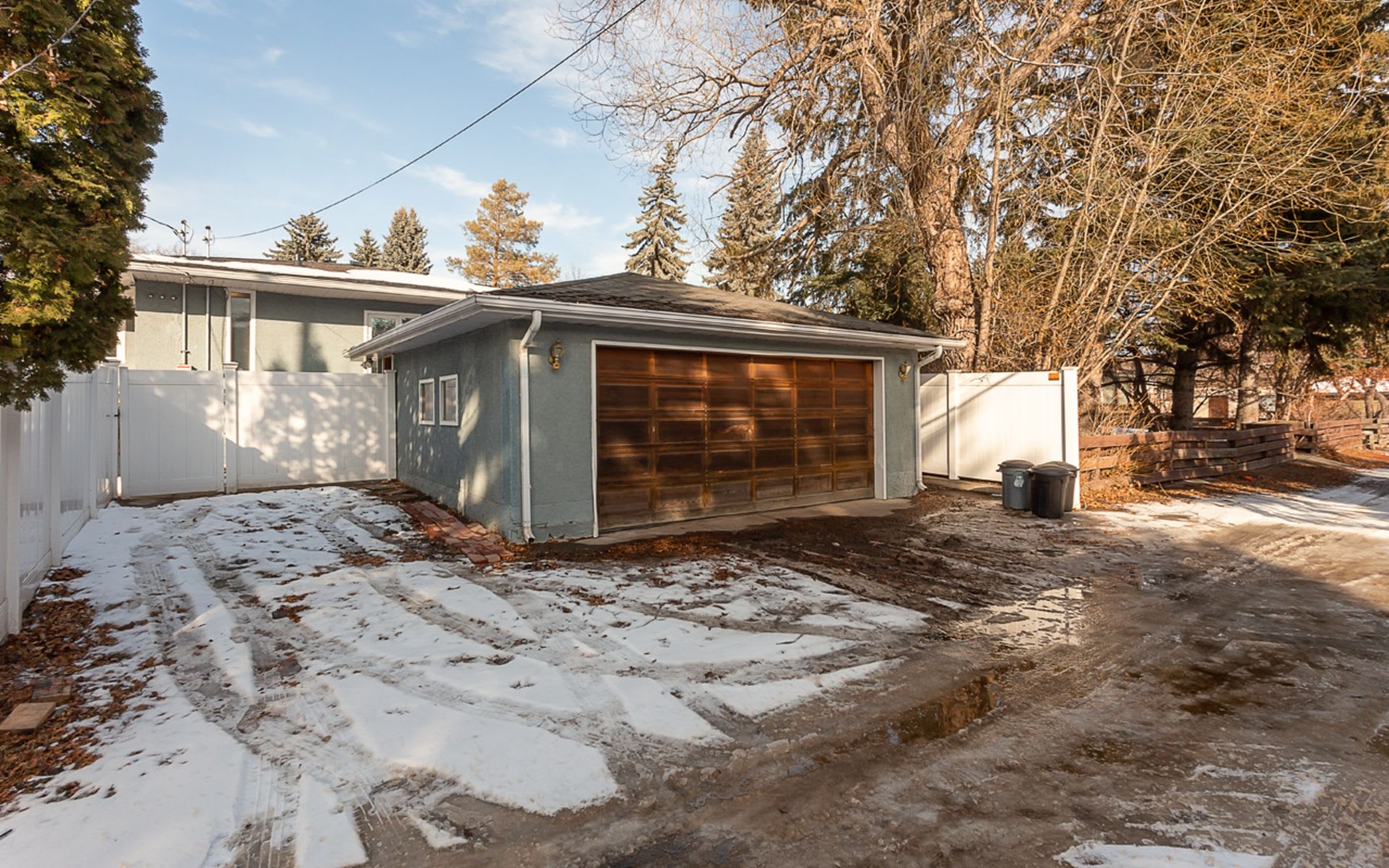 14019 101A ave