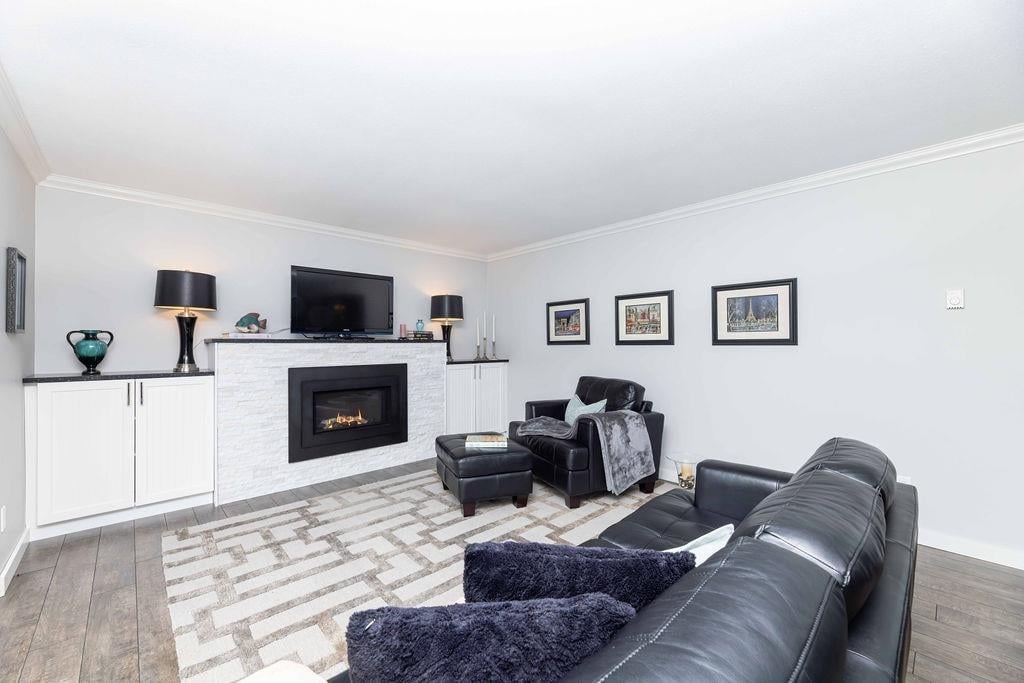 12815 Sunshine Coast Hwy