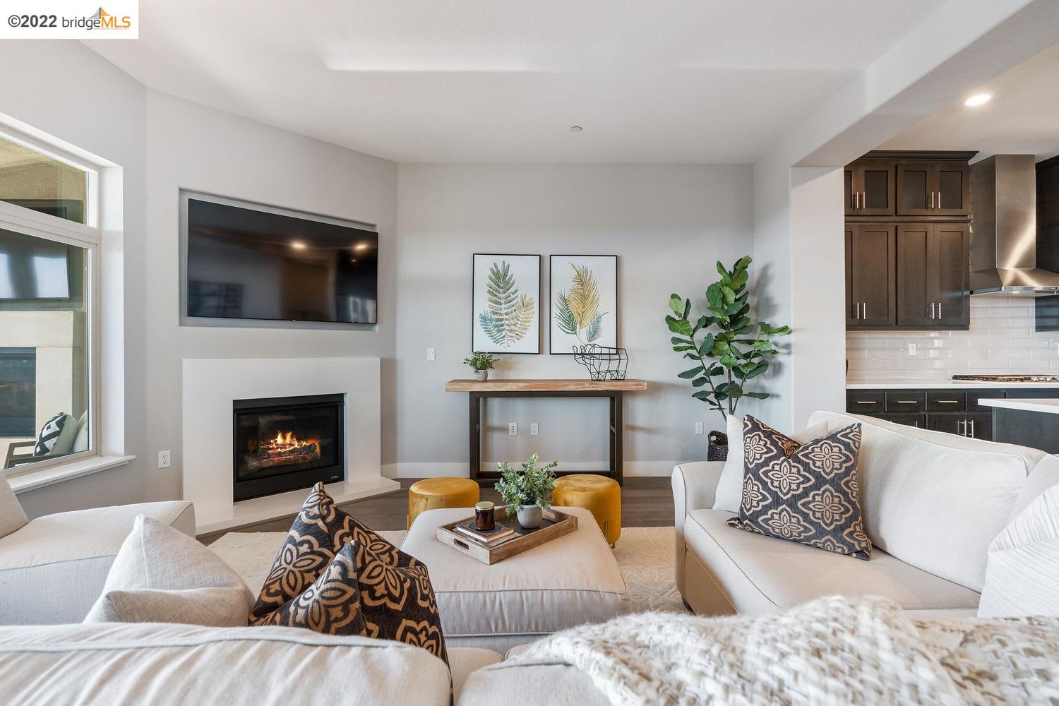 6719 Skyview Dr Oakland, CA, 94605