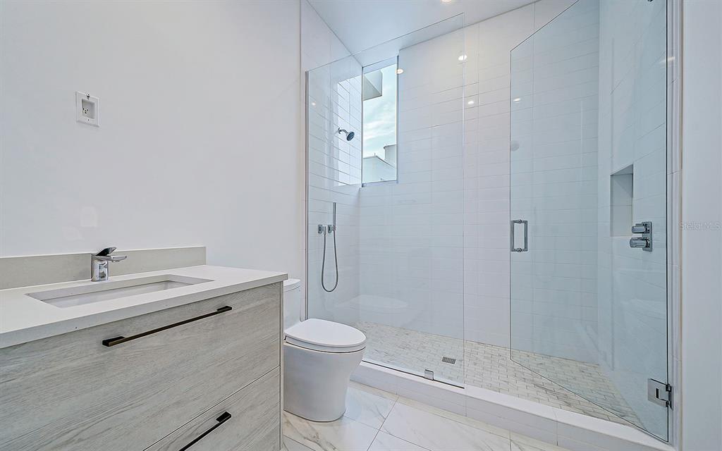 605 S Gulfstream Ave, #10N