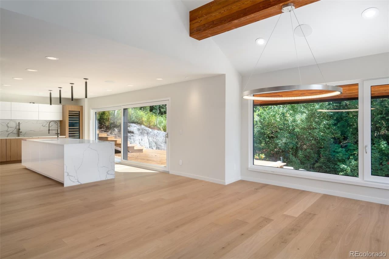 2310 Val Disere Cir