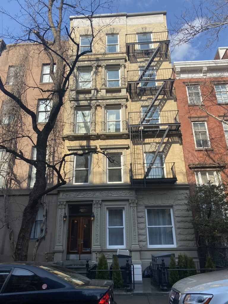 445 West 21st Street