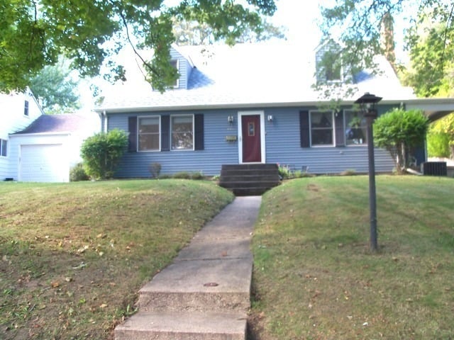 804 Roosevelt Rd