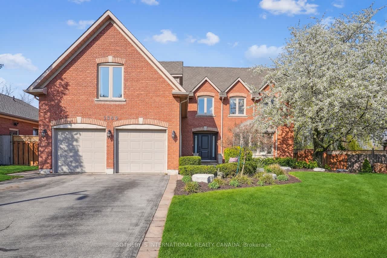 1360 Winterberry Dr