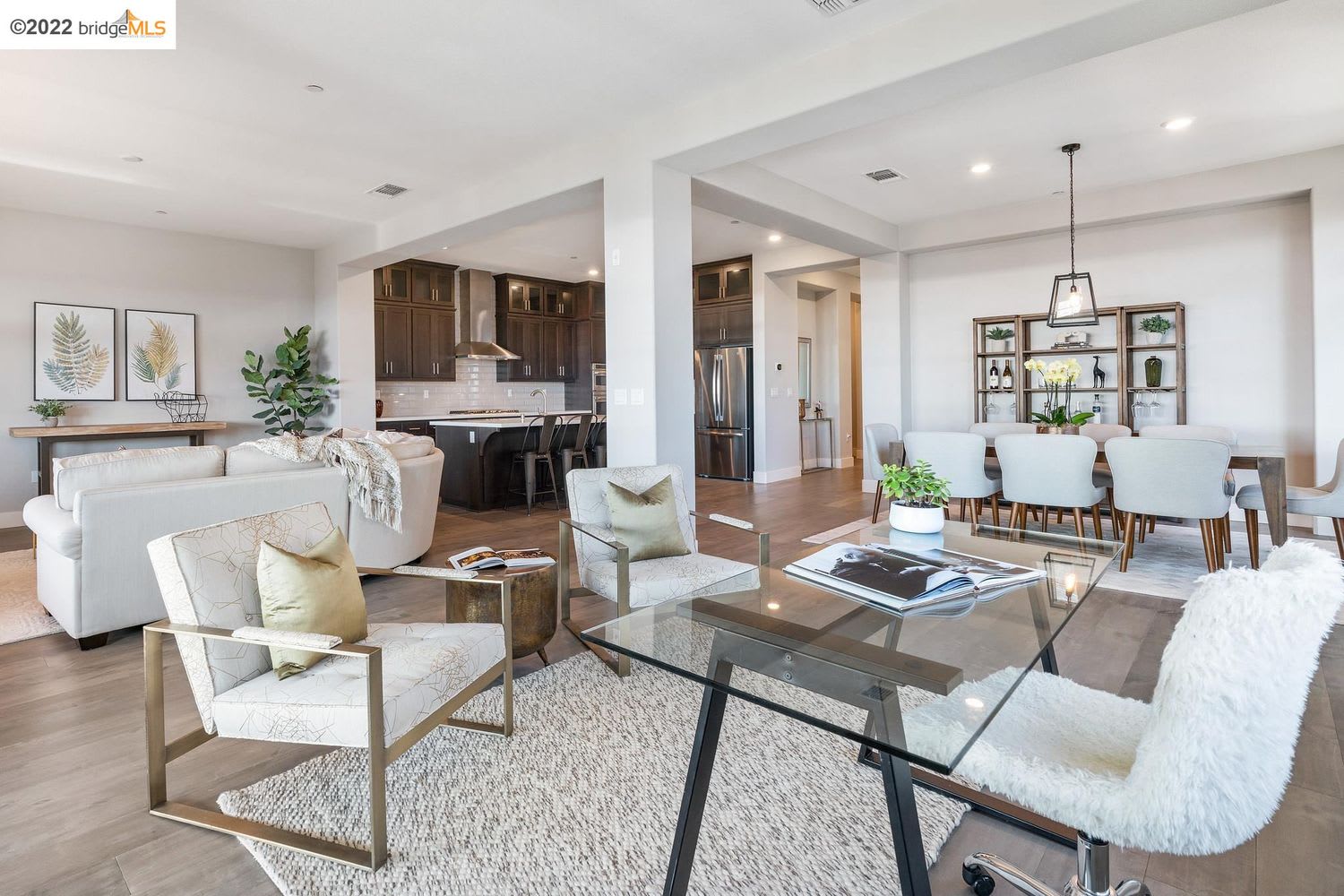 6719 Skyview Dr Oakland, CA, 94605
