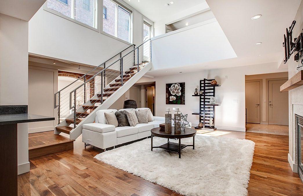 2 Story Loft in Pioneer Square