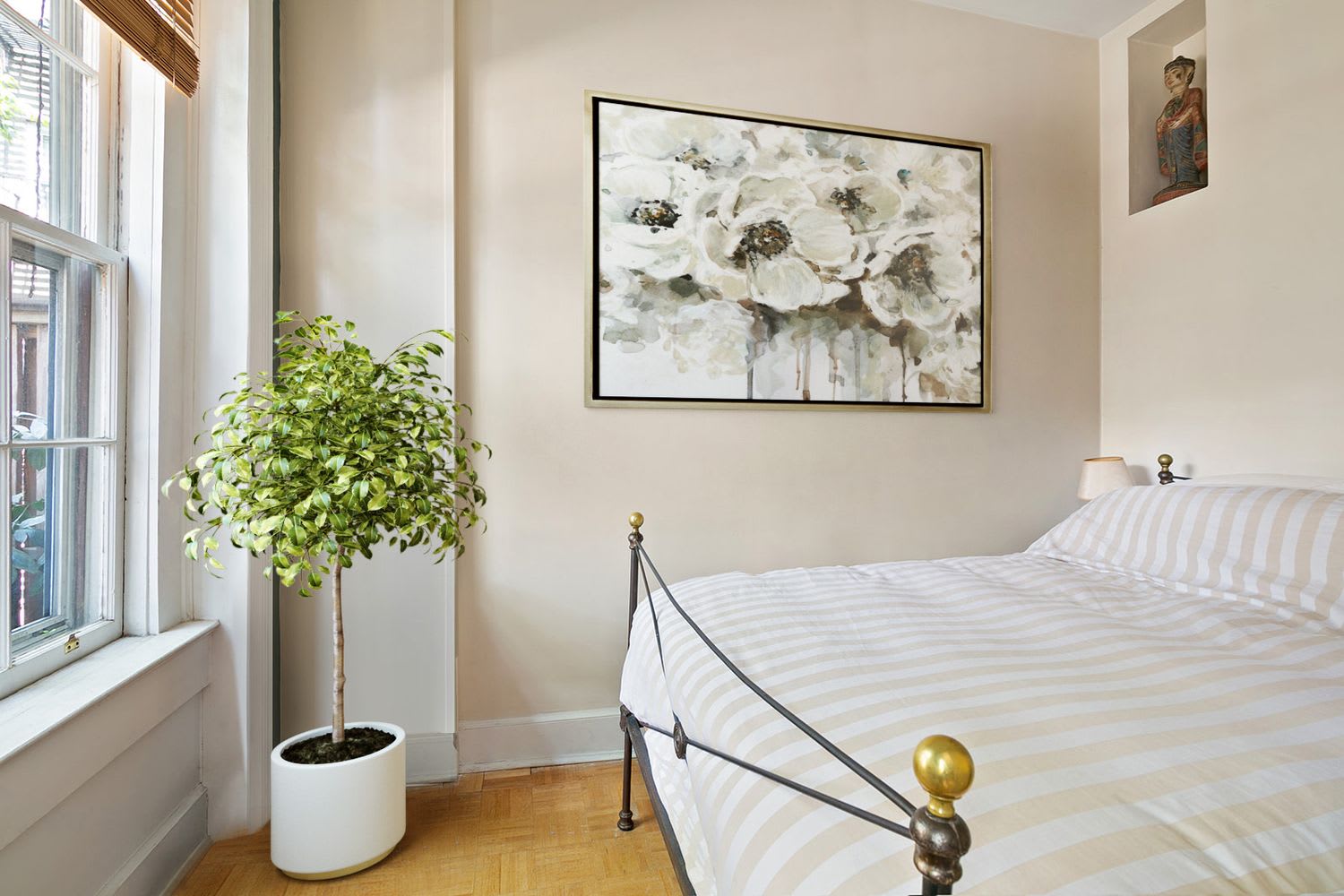 5 Charles St,#3R