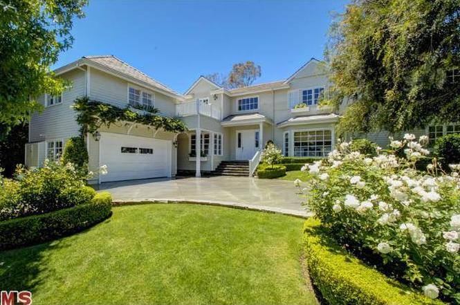 833 Amalfi Dr