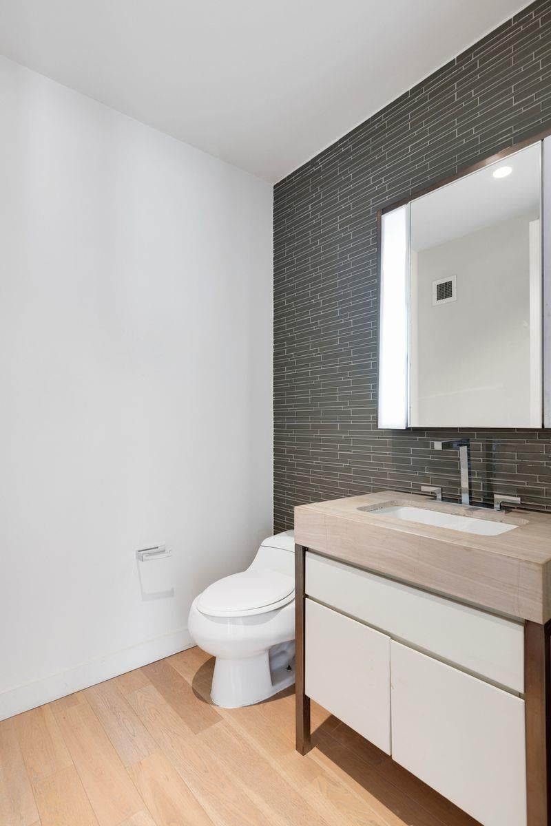 75 Wall Street, Apt 37-K