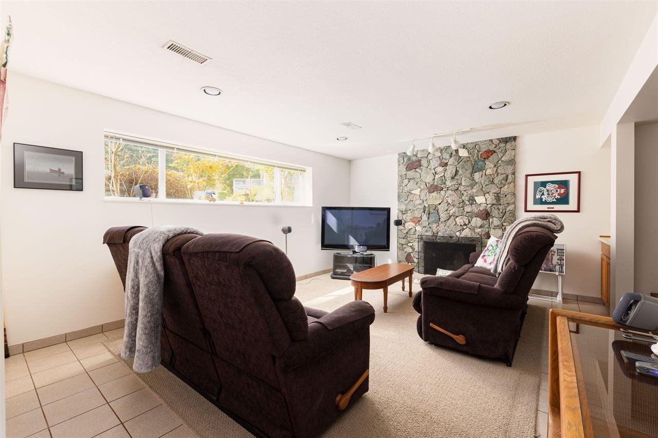 2363 Darnell Ct