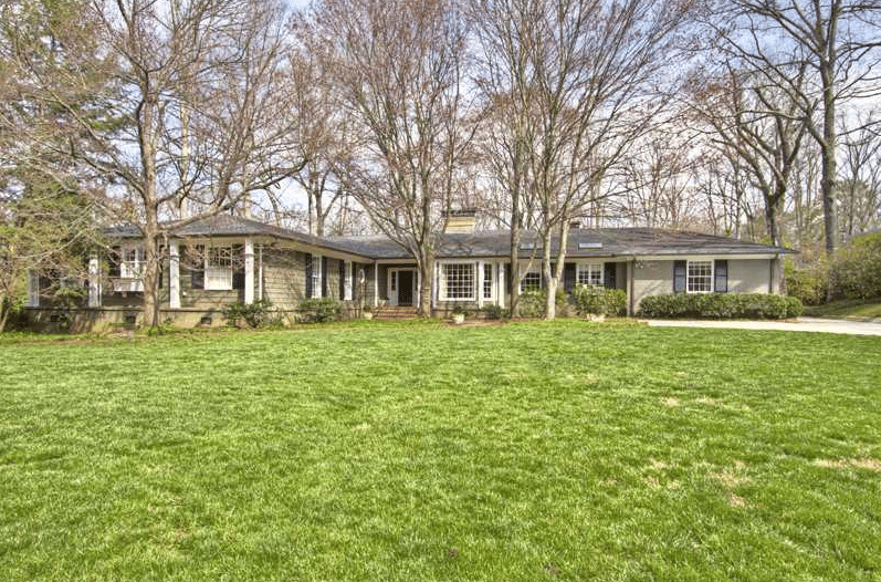 3489 Knollwood Dr