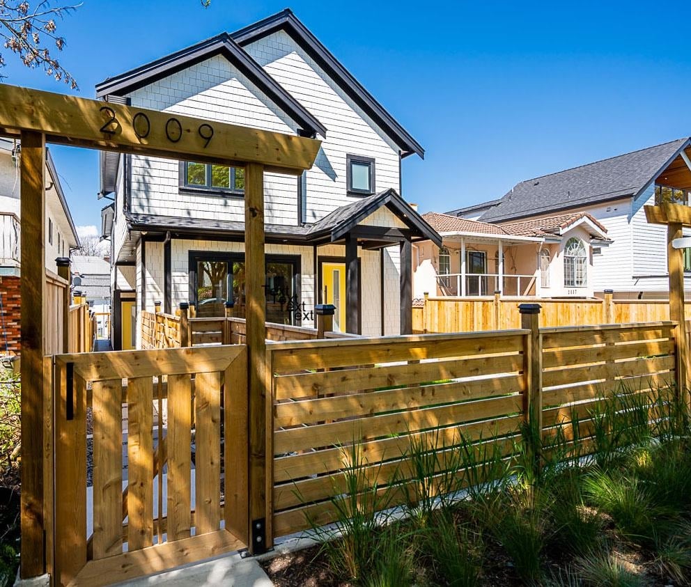 2009 Venables St