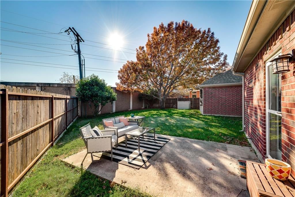 17 Shasta Dr