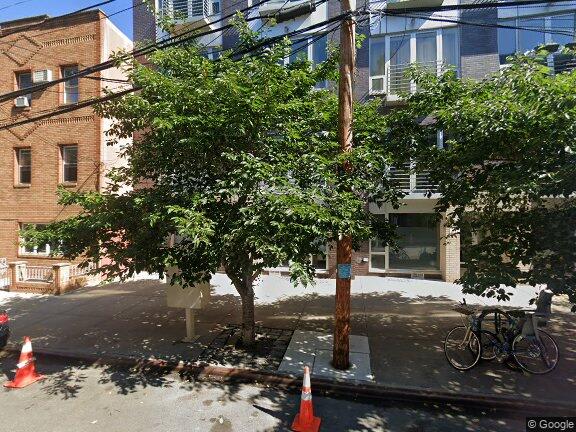 131 Jackson Street Unit: 2A