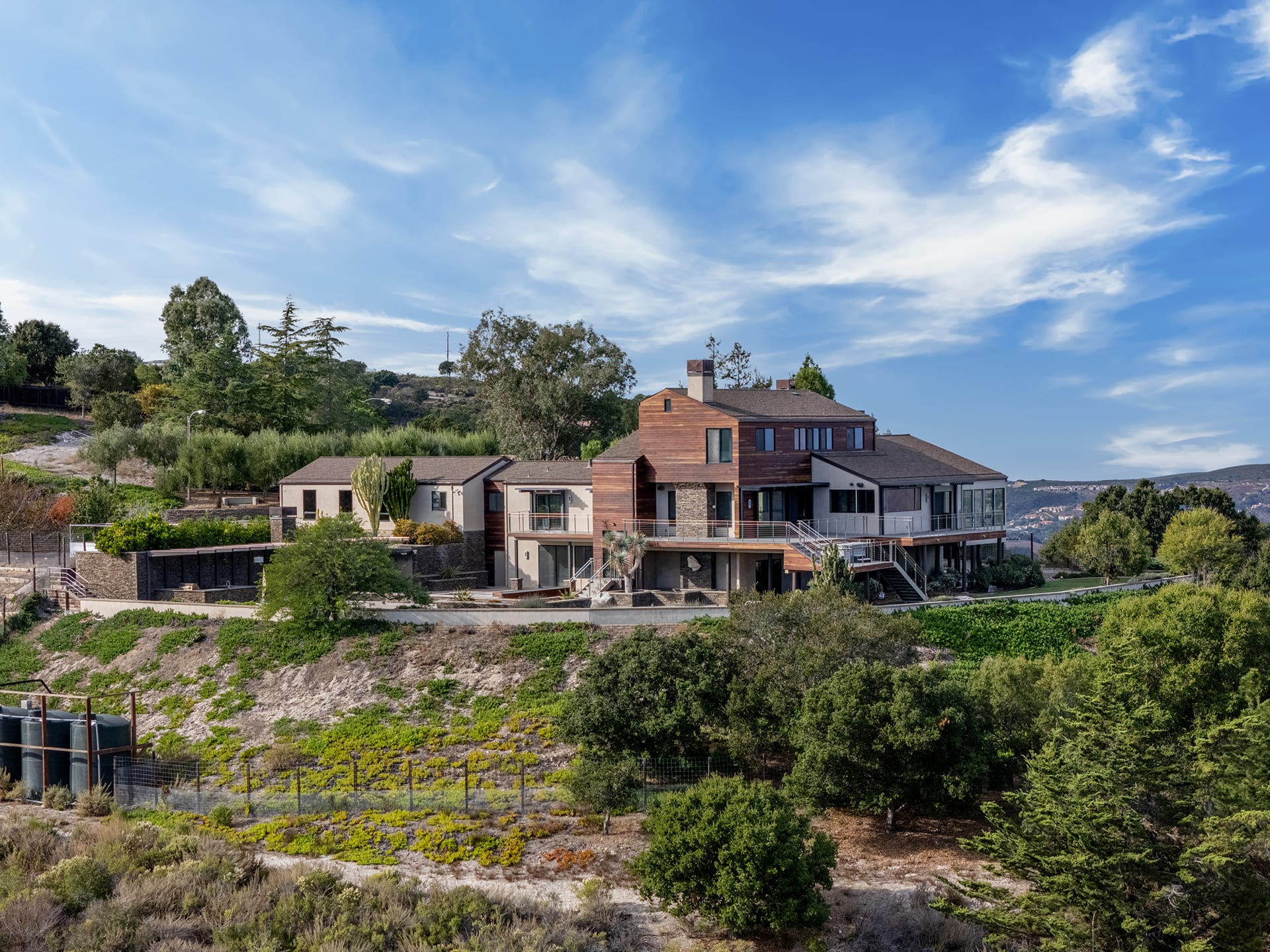 Modern Carmel Valley Luxury Rental