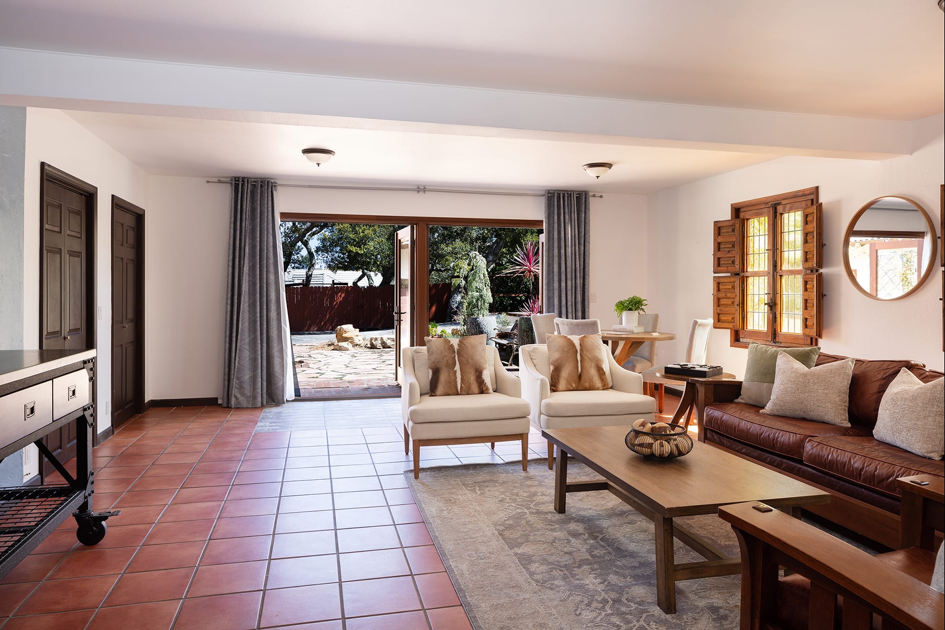 Serene Monterey Haven - 11975 Saddle Rd