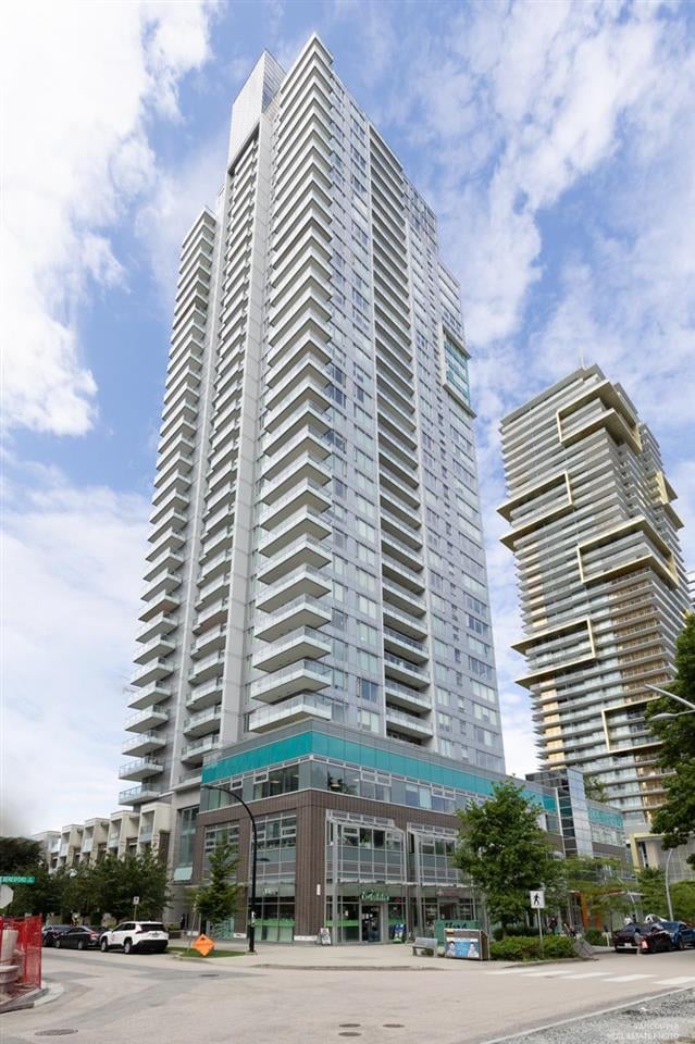 1501-6333 Silver Ave