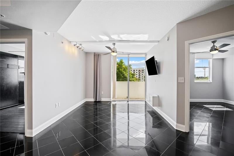 115 SW 11th St Unit #502