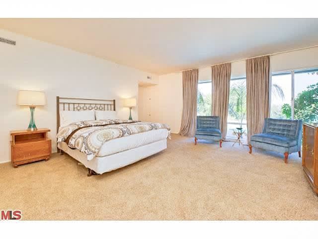 16830 Marmaduke Pl Encino, CA