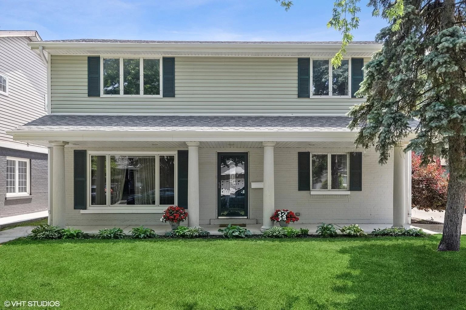 3811 Wright Ter