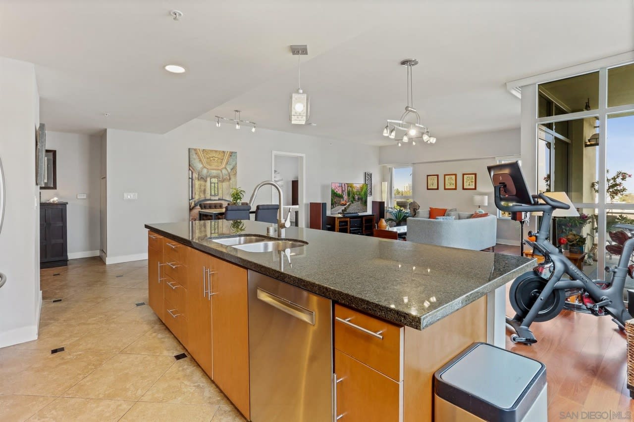 3812 Park Blvd Unit: 314