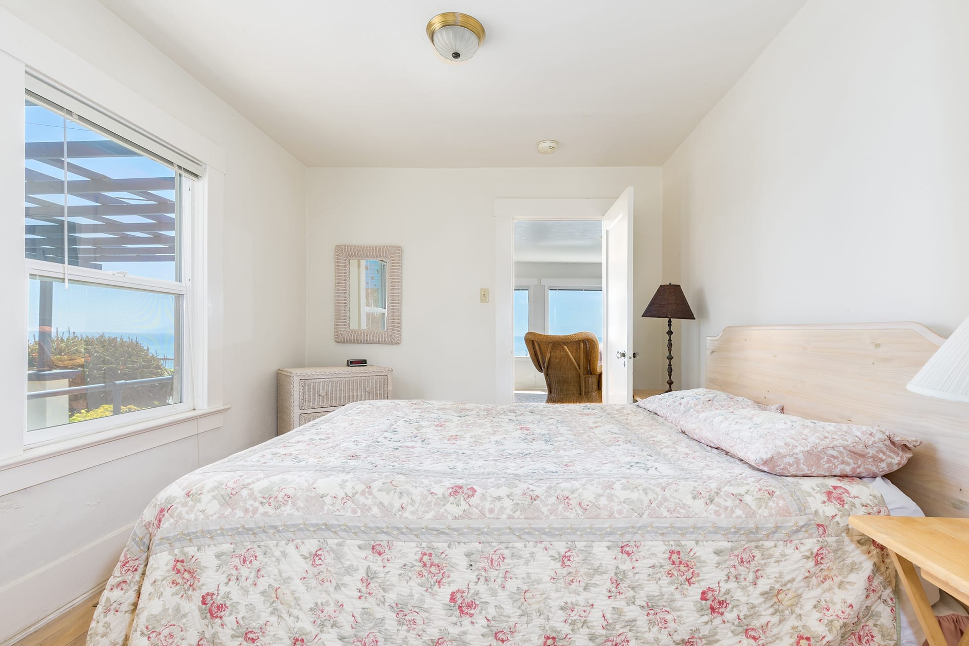 Pleasure Point Perfection - 23805 E Cliff Dr