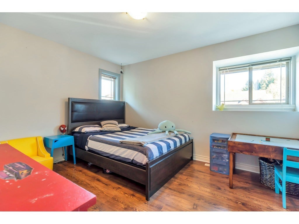 5099 Bridlewood Dr