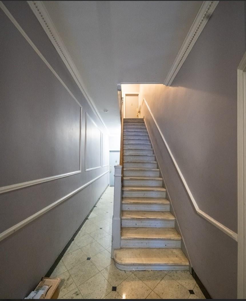 15 West 64th Street, Apt 6-B