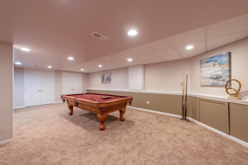 611 Woodbridge Dr 