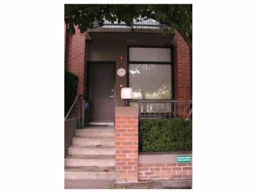 975 Beatty St