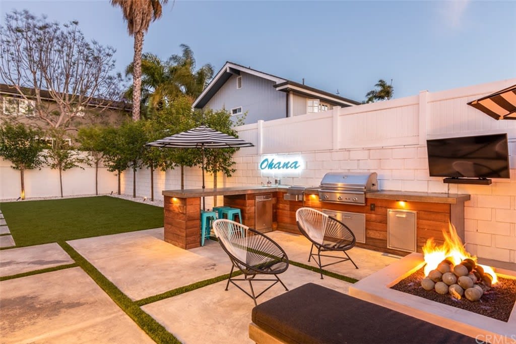 325 23rd Street